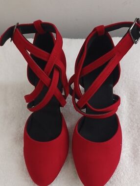Red Strappy Pointed-Toe Women's Heels with Ankle Wrap